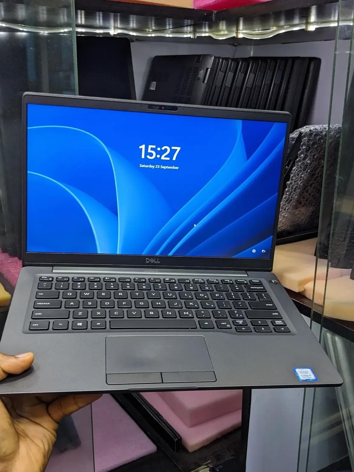 Dell Latitude 7400 (non 2-in-1)