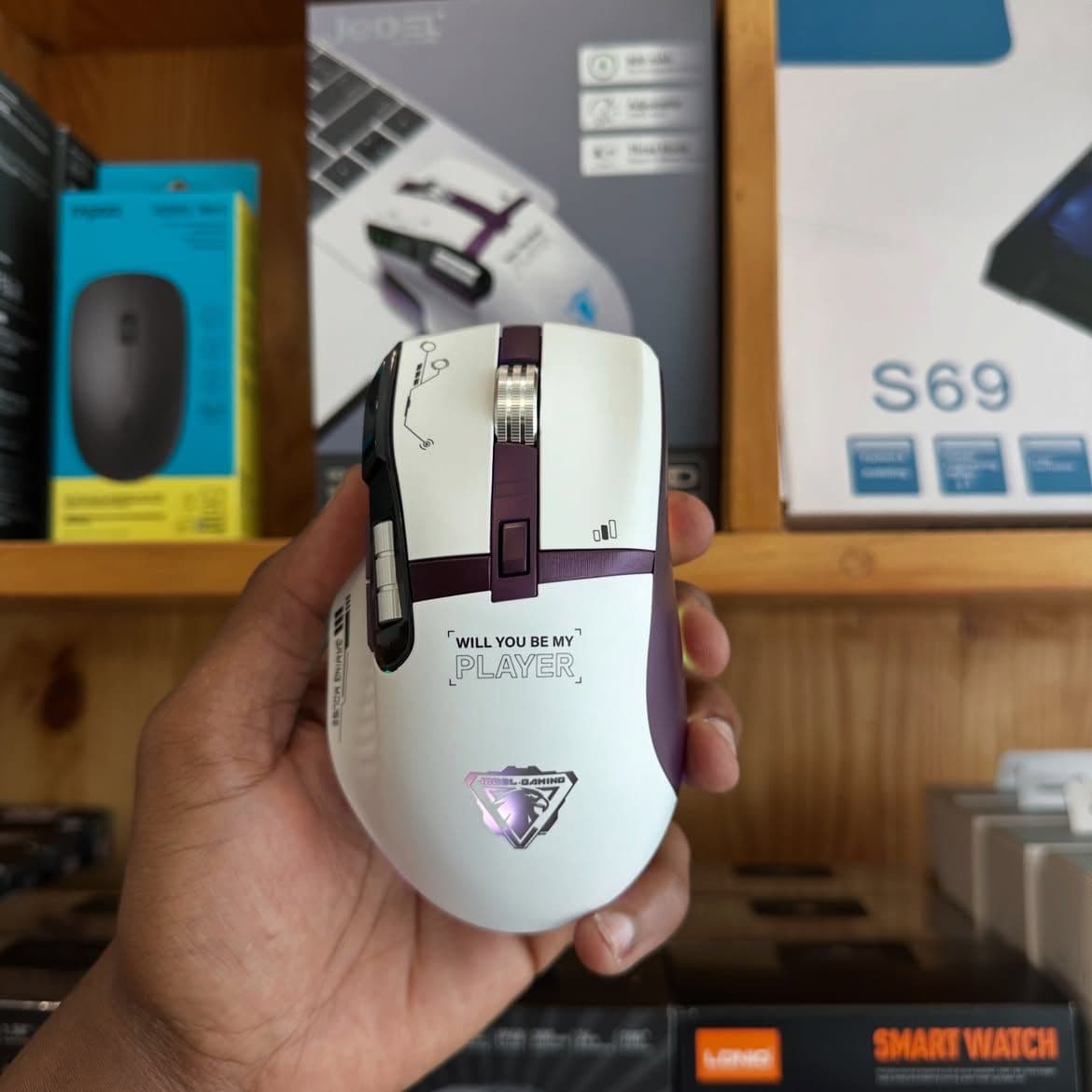 Wireless Gaming Mouse — 20K DPI (PixArt 3395)