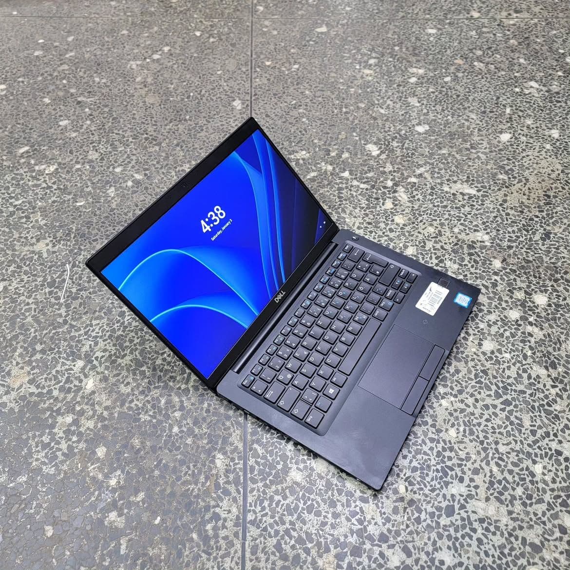 Dell Latitude 7390